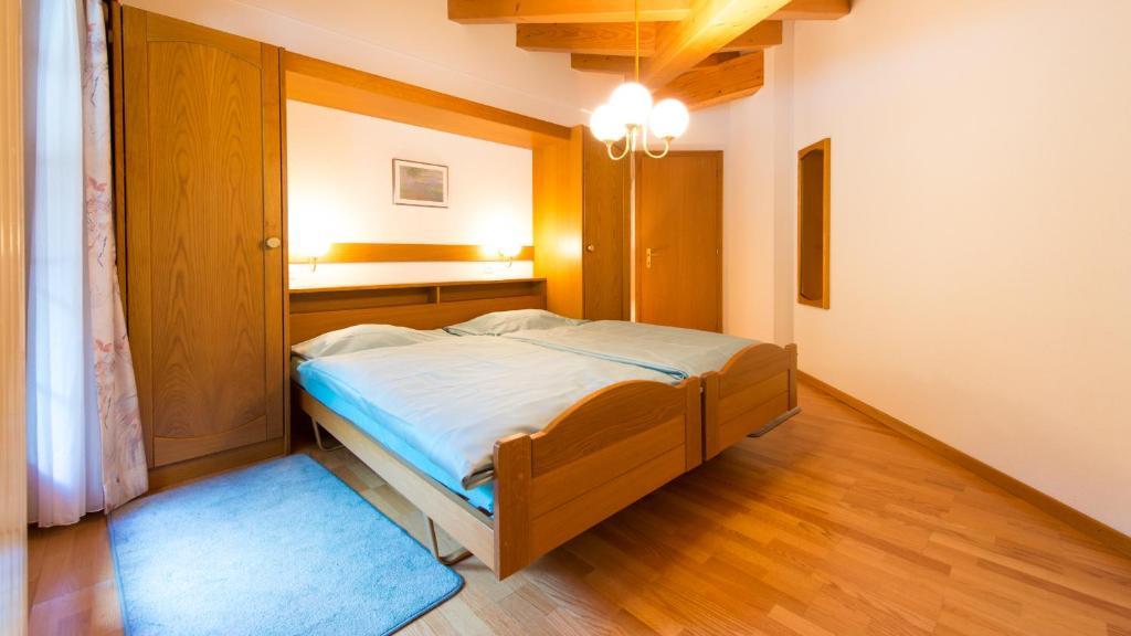 Haus Evita Saas-Grund Zimmer foto