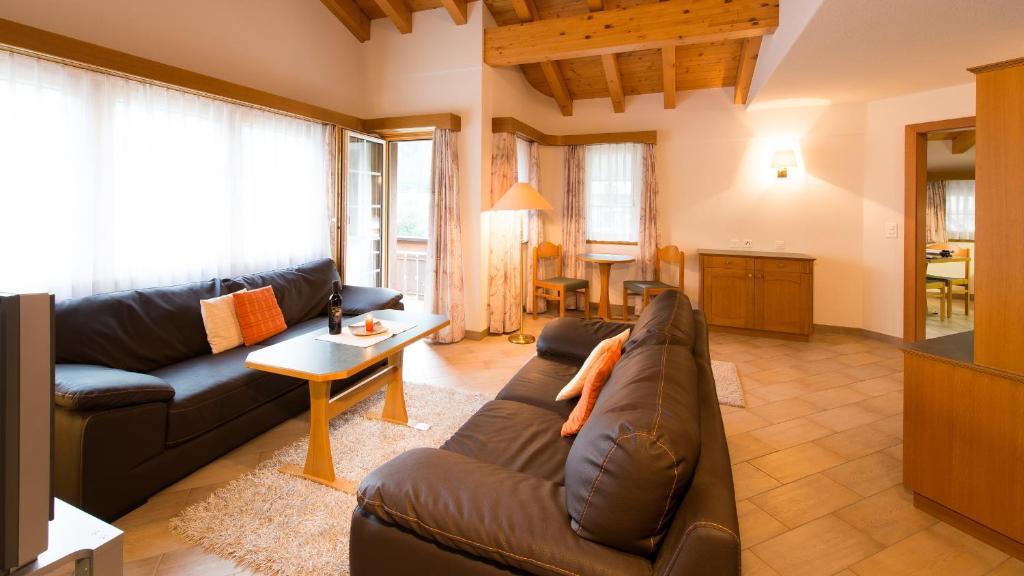 Haus Evita Saas-Grund Zimmer foto