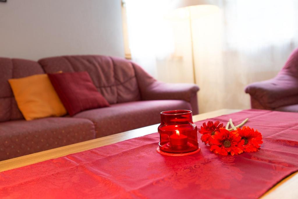 Haus Evita Saas-Grund Zimmer foto